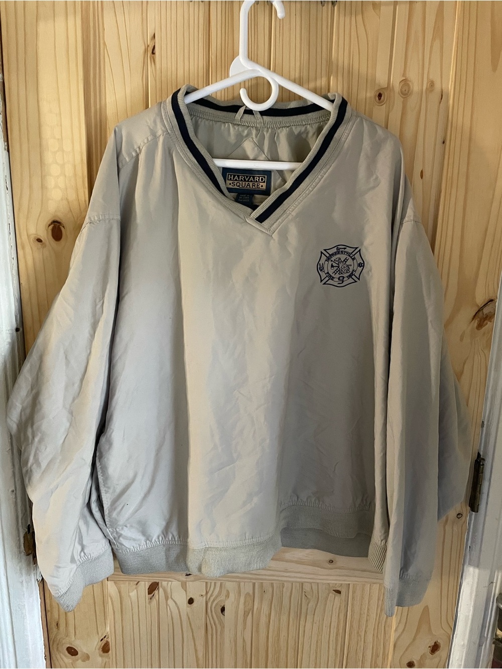 Men’s V-Neck Pullover Sweater - Light Beige with Navy Trim